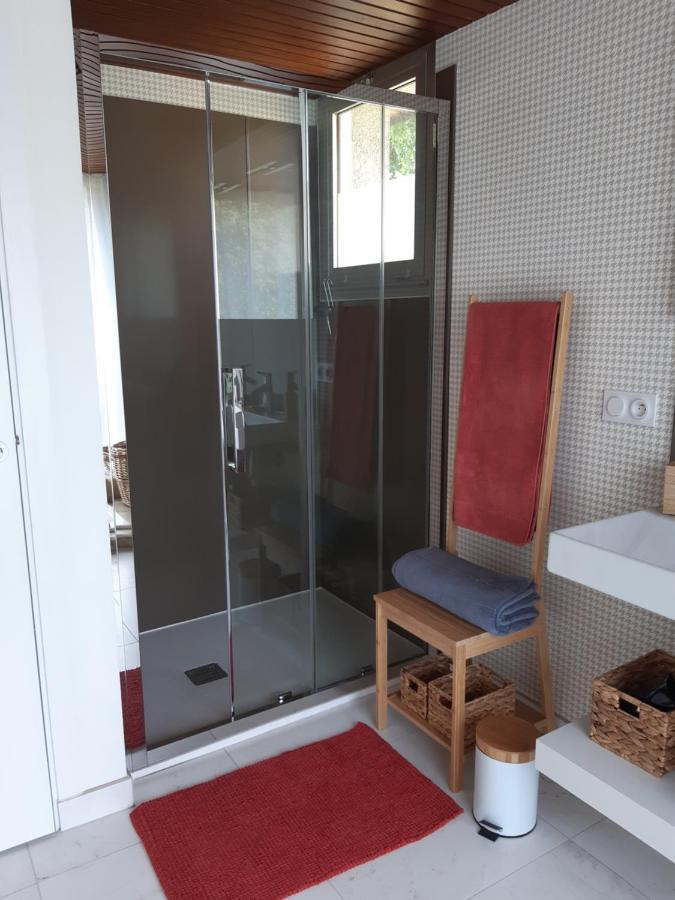 Agape, Elegant T2, 4 Etoiles, Plage Et Gr34 3Km, Centre Ville 750M Фуенан Екстериор снимка